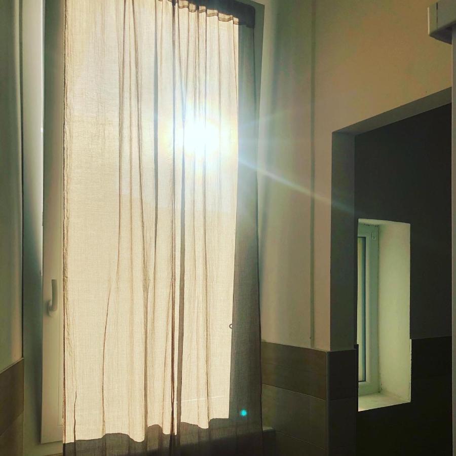 Via Fiume Cento 17 Hotel La Spezia Kültér fotó